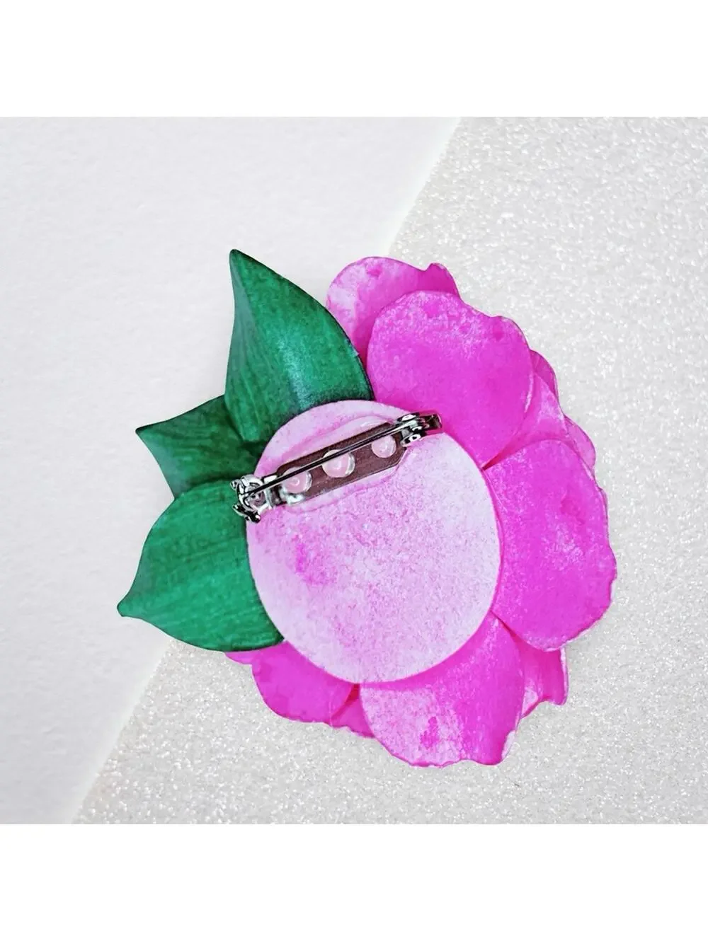 6872. Paper Handmade Pink Flower Brooch with Green Leaves